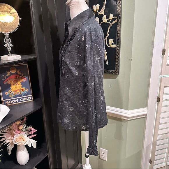 Antilia Femme Black Floral Eyelet Blouse with Satin Trim – Size L - Picture 11 of 12